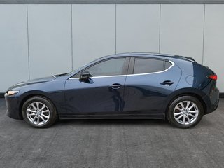2022  Mazda3 Sport GX