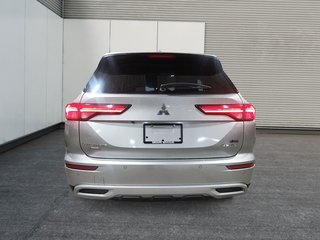 2025 Mitsubishi Outlander Plug-In Hybrid LE AWD
