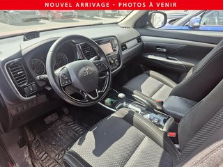 Mitsubishi Outlander ES 2017