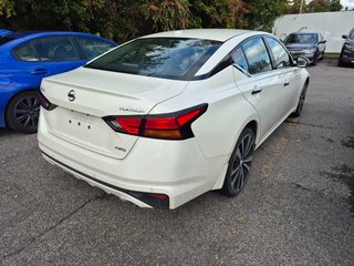 2021 Nissan Altima 2.5 Platinum AWD