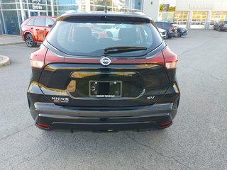 Nissan KICKS SV 2021