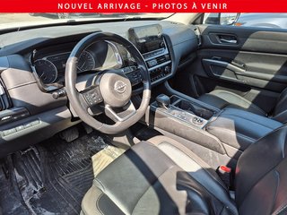 2022 Nissan Pathfinder SL AWD