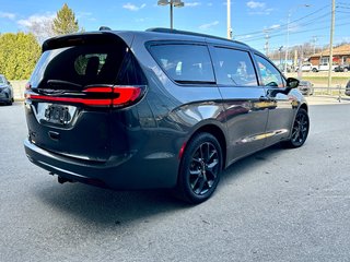 2022  Pacifica Touring L in Mont-Laurier, Quebec - 4 - w320h240px