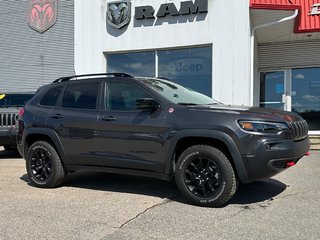 2023  Cherokee Trailhawk in Mont-Laurier, Quebec - 6 - w320h240px