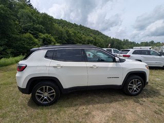 2018 Jeep Compass North in Mont-Laurier, Quebec - 6 - w320h240px