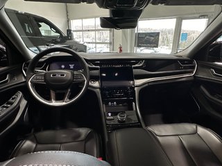 2023  Grand Cherokee 4xe 4xe in Mont-Laurier, Quebec - 6 - w320h240px