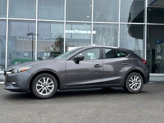 2018 Mazda 3 Sport GS in Mont-Laurier, Quebec - 4 - w320h240px