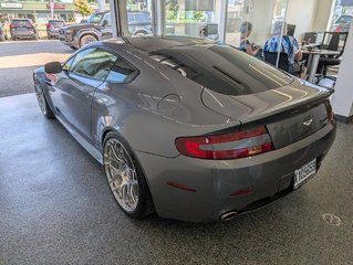 Aston Martin Vantage SPORT PACKAGE, MANUEL 6 VITESSES 2009 à Magog, Québec - 5 - w320h240px