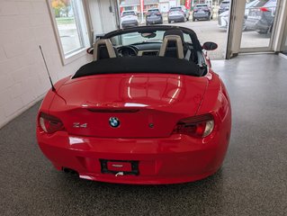 BMW Z4 3.0i CONVERTIBLE, 2006 à Magog, Québec - 5 - w320h240px