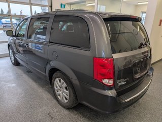 Dodge Grand Caravan SXT, STOW N GO 2017 à Magog, Québec - 4 - w320h240px