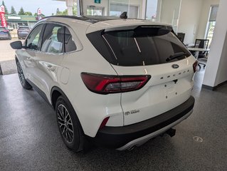 2023 Ford Escape PHEV in Magog, Quebec - 4 - w320h240px