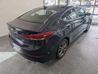 Hyundai Elantra SE, AUTOMATIQUE, A/C, 2017 à Magog, Québec - 3 - w320h240px