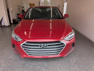 2017 Hyundai Elantra AUTOMATIQUE, A/C, in Magog, Quebec - 5 - w320h240px