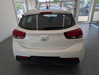2023 Kia Rio 5-door LX PLUS in Magog, Quebec - 4 - w320h240px