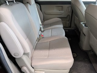 2019 Kia Sedona LX FWD, 8 PASSAGERS in Magog, Quebec - 6 - w320h240px