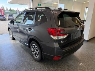 2020 Subaru Forester Convenience in Magog, Quebec - 4 - w320h240px