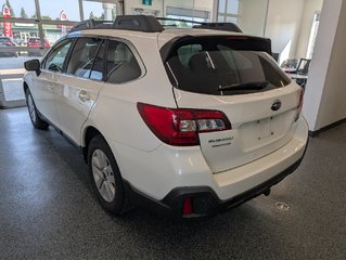 Subaru Outback Touring AWD, 2018 à Magog, Québec - 5 - w320h240px