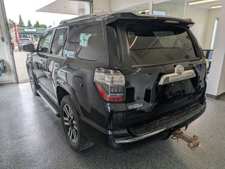 2018 Toyota 4Runner LIMITED AWD in Magog, Quebec - 4 - w320h240px
