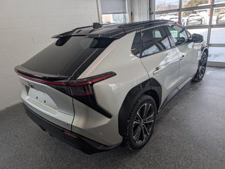 Toyota bZ4X XLE AWD TECHNOLOGIE, 2023 à Magog, Québec - 3 - w320h240px
