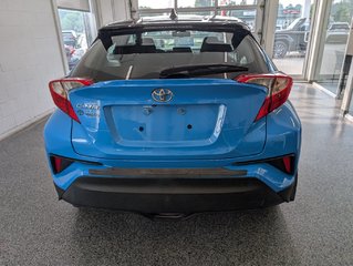 2019 Toyota C-HR XLE PREMIUM in Magog, Quebec - 4 - w320h240px