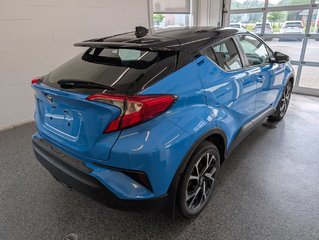 2019 Toyota C-HR XLE PREMIUM in Magog, Quebec - 3 - w320h240px