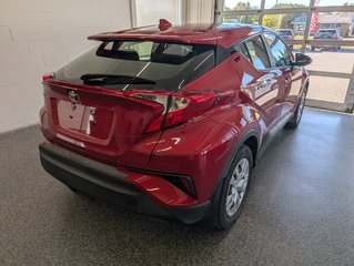 2020 Toyota C-HR LE FWD in Magog, Quebec - 3 - w320h240px