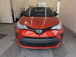 Toyota C-HR XLE PREMIUM, 2021 à Magog, Québec - 5 - w320h240px