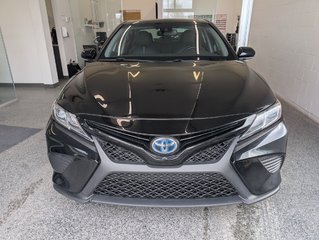 Toyota Camry Hybrid SE 2020 à Magog, Québec - 5 - w320h240px