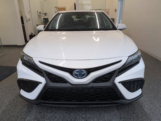 Toyota Camry Hybrid SE 2023 à Magog, Québec - 5 - w320h240px