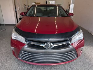 Toyota Camry XLE 2017 à Magog, Québec - 6 - w320h240px
