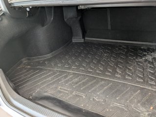 2018 Toyota Camry XSE in Magog, Quebec - 6 - w320h240px