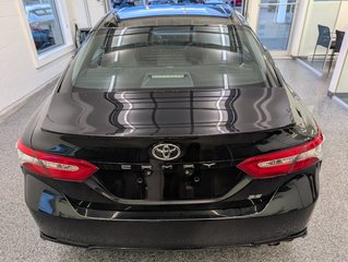 2019 Toyota Camry SE in Magog, Quebec - 4 - w320h240px
