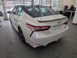 Toyota Camry XSE AWD, CUIR ROUGE, 2020 à Magog, Québec - 3 - w320h240px