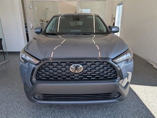 Toyota COROLLA CROSS LE AWD, GARANTIE JUSQU EN 2026, 2022 à Magog, Québec - 6 - w320h240px