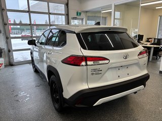 2022 Toyota Corolla Cross L AWD, in Magog, Quebec - 5 - w320h240px