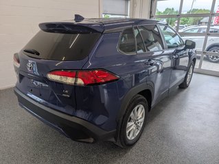 2022 Toyota Corolla Cross LE AWD in Magog, Quebec - 3 - w320h240px
