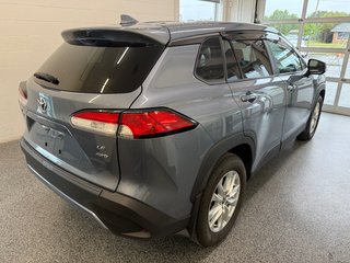 Toyota Corolla Cross LE AWD 2022 à Magog, Québec - 3 - w320h240px