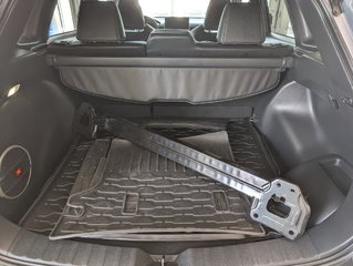2023 Toyota Corolla Cross XSE HYBRID AWD in Magog, Quebec - 6 - w320h240px