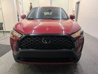 2024 Toyota Corolla Cross LE AWD, GARANTIE JUSQU EN 2028, in Magog, Quebec - 6 - w320h240px