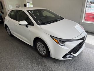 Toyota Corolla Hatchback  2023 à Magog, Québec - 2 - w320h240px