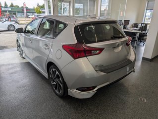 2017 Toyota Corolla iM A/C, in Magog, Quebec - 5 - w320h240px