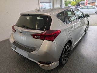 2017 Toyota Corolla iM A/C, in Magog, Quebec - 3 - w320h240px