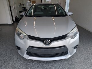 2014 Toyota Corolla LE in Magog, Quebec - 5 - w320h240px