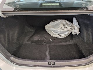 Toyota Corolla LE 2014 à Magog, Québec - 6 - w320h240px