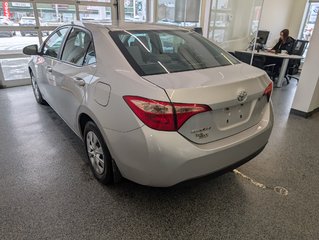 Toyota Corolla CE, AUTOMATIQUE, A/C, 2017 à Magog, Québec - 5 - w320h240px