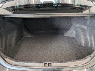 Toyota Corolla SE, 2017 à Magog, Québec - 6 - w320h240px