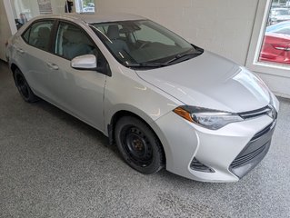 2019 Toyota Corolla CE in Magog, Quebec - 4 - w320h240px