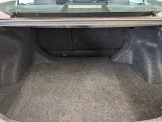 Toyota Corolla LE, AUTOMATIQUE, 2019 à Magog, Québec - 6 - w320h240px