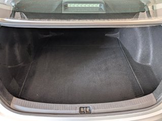 Toyota Corolla LE, AUTOMATIQUE, A/C, 2020 à Magog, Québec - 6 - w320h240px