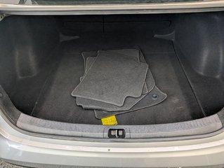 Toyota Corolla L, AUTOMATIQUE, A/C, 2020 à Magog, Québec - 6 - w320h240px